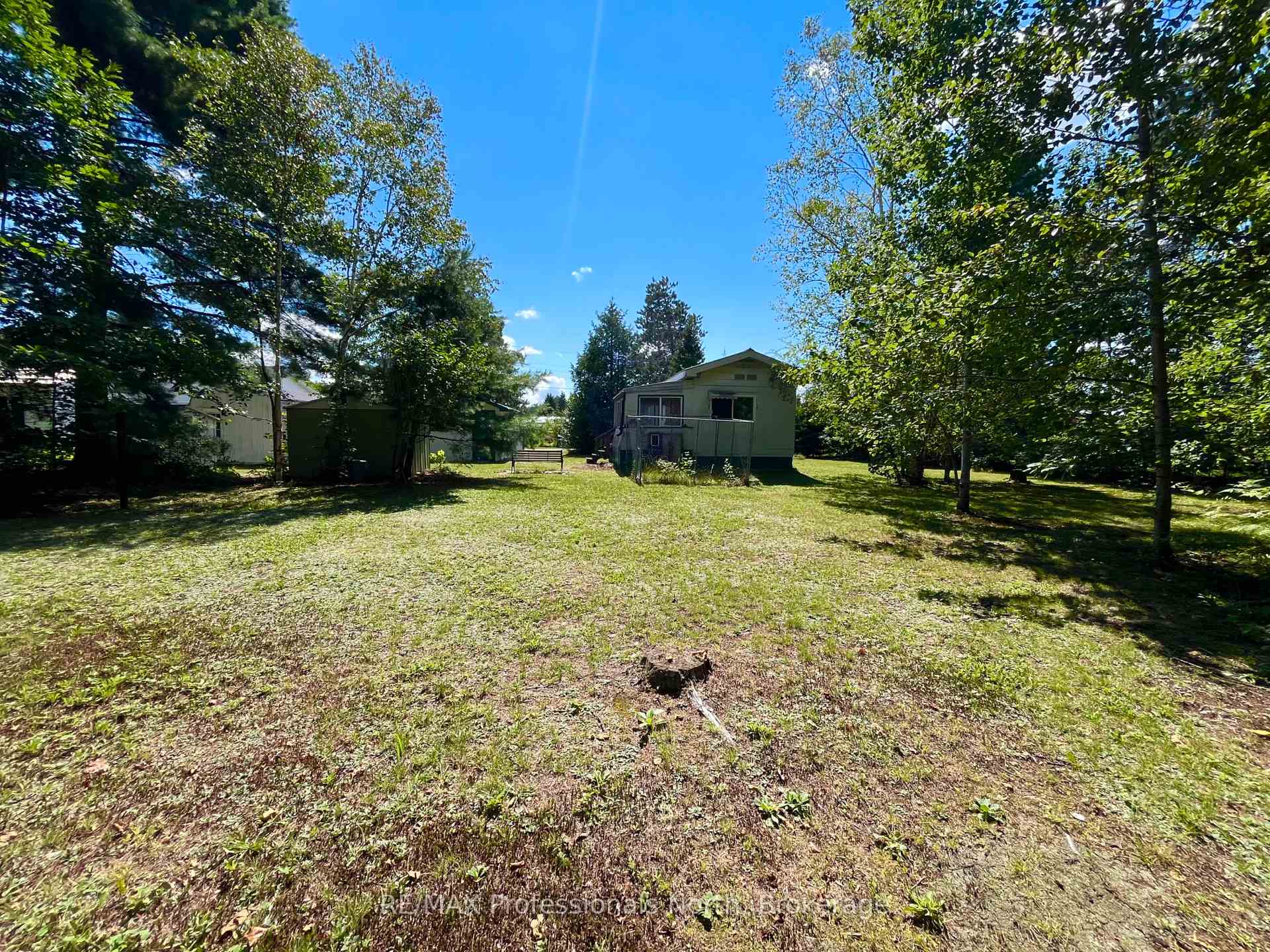 Photo 13 of 1053 Seventh Lane, Minden Hills, Minden — HOMEH