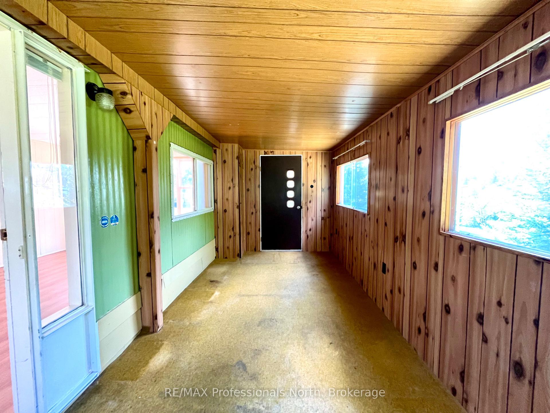 Photo 17 of 1053 Seventh Lane, Minden Hills, Minden — HOMEH