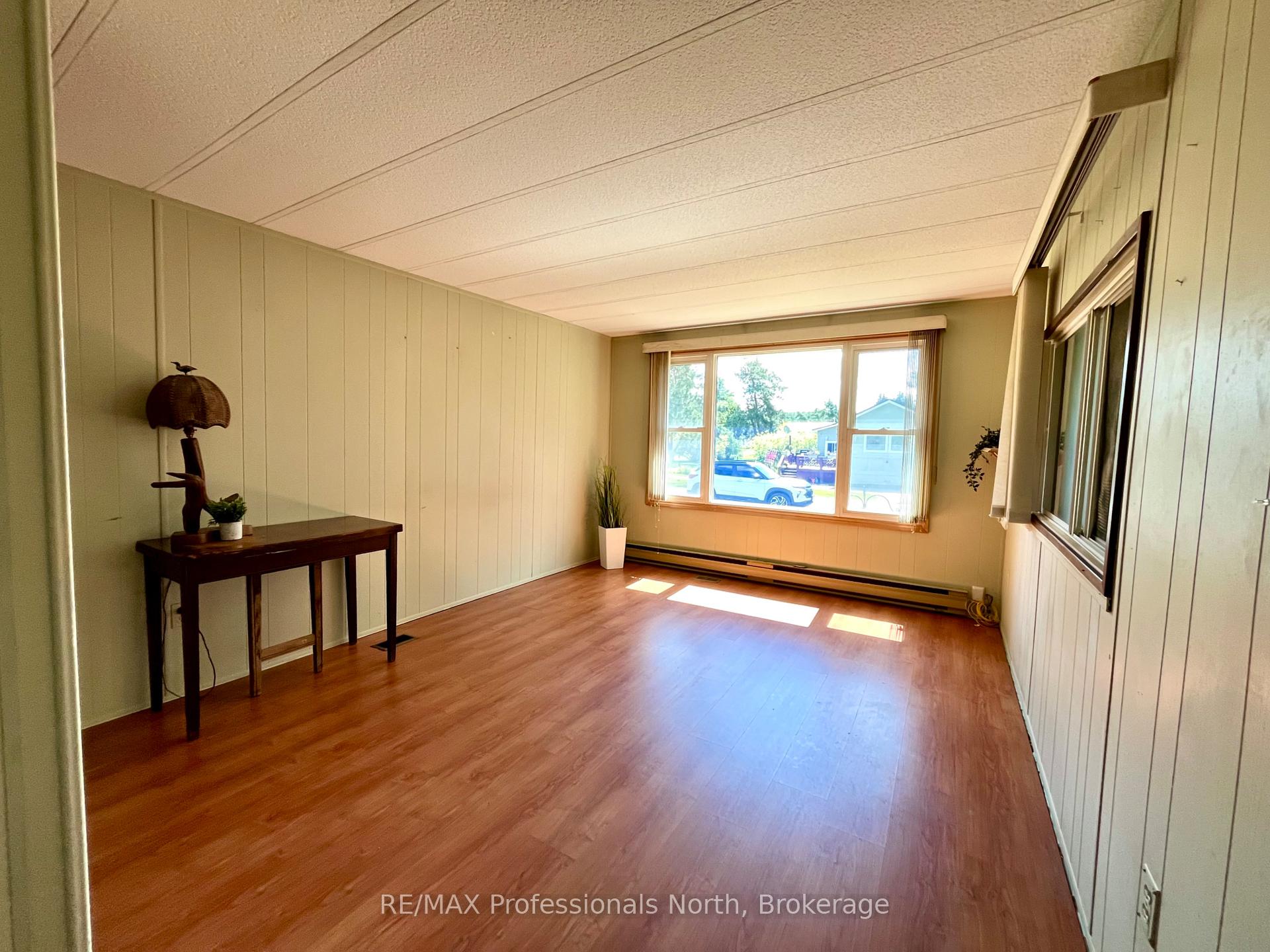 Photo 21 of 1053 Seventh Lane, Minden Hills, Minden — HOMEH