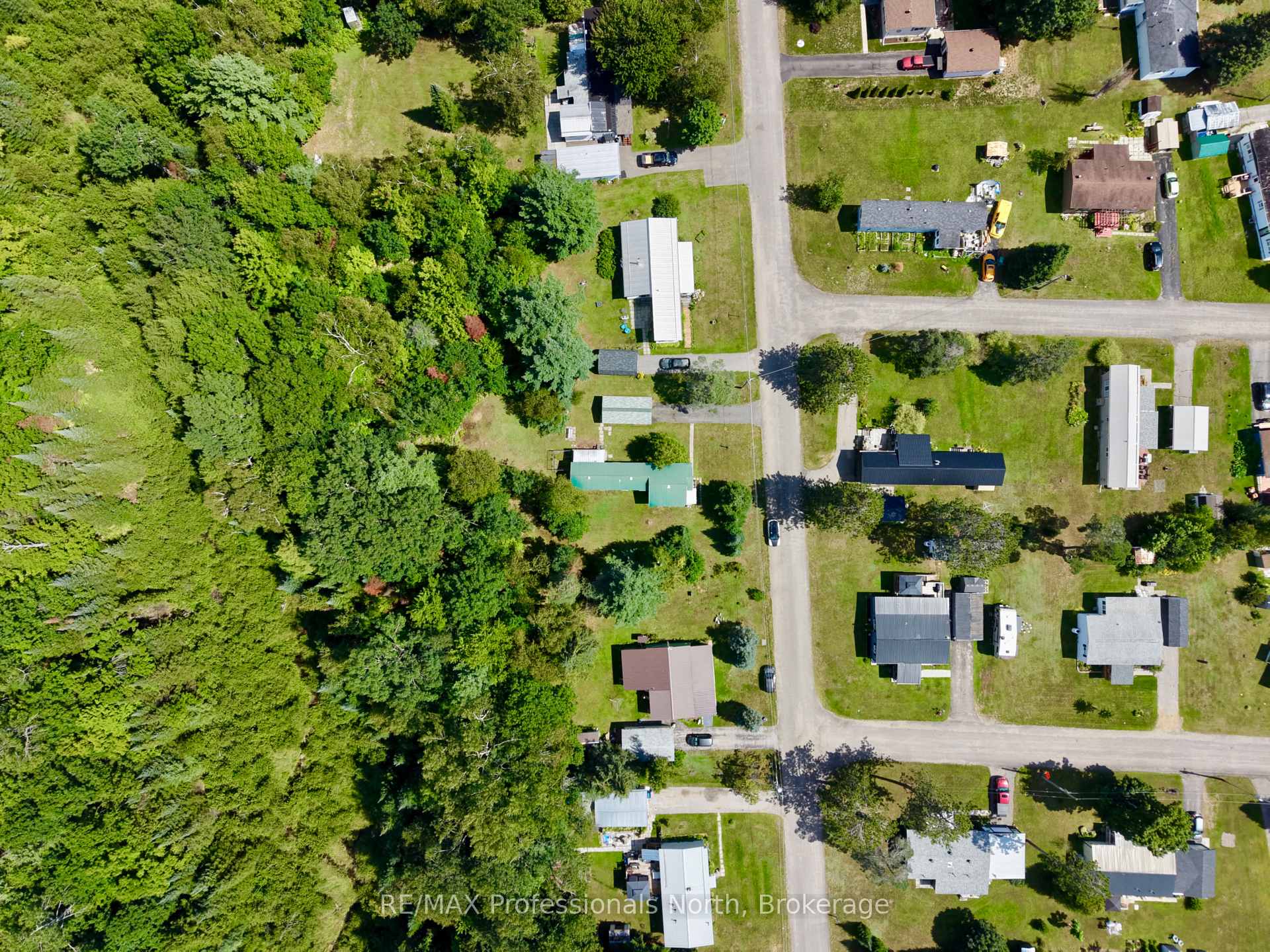 Photo 43 of 1053 Seventh Lane, Minden Hills, Minden — HOMEH