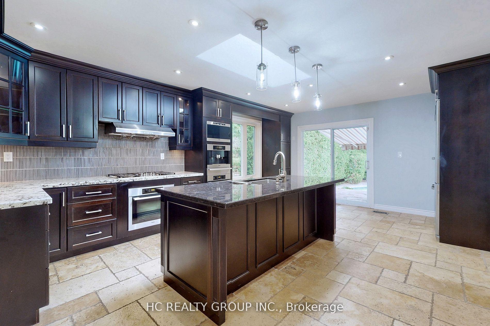 Photo 8 of 83 Fairway Heights Drive, Markham, Bayview Fairway-Bayview Country Club Estates — HOMEH