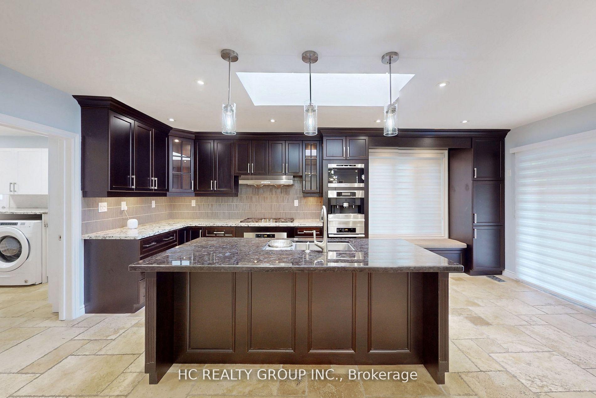 Photo 10 of 83 Fairway Heights Drive, Markham, Bayview Fairway-Bayview Country Club Estates — HOMEH