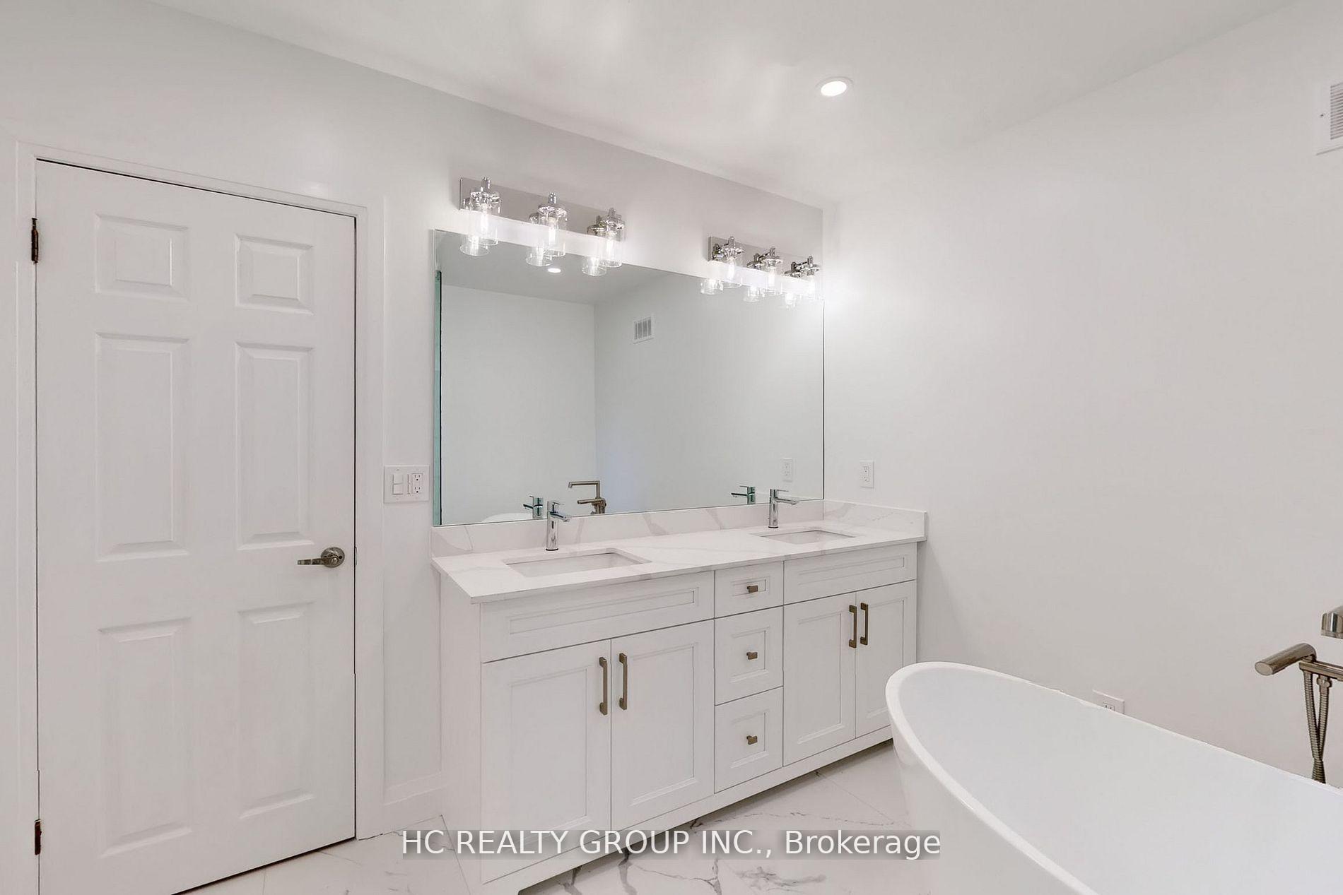 Photo 21 of 83 Fairway Heights Drive, Markham, Bayview Fairway-Bayview Country Club Estates — HOMEH