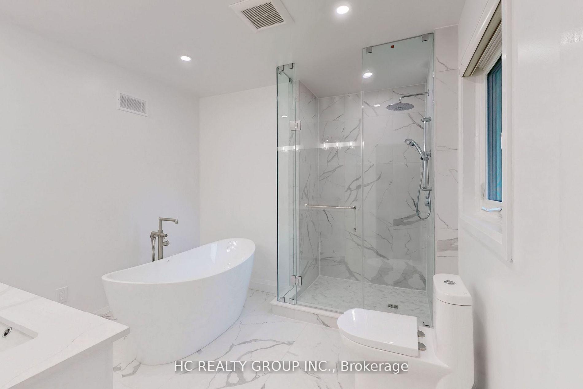 Photo 22 of 83 Fairway Heights Drive, Markham, Bayview Fairway-Bayview Country Club Estates — HOMEH