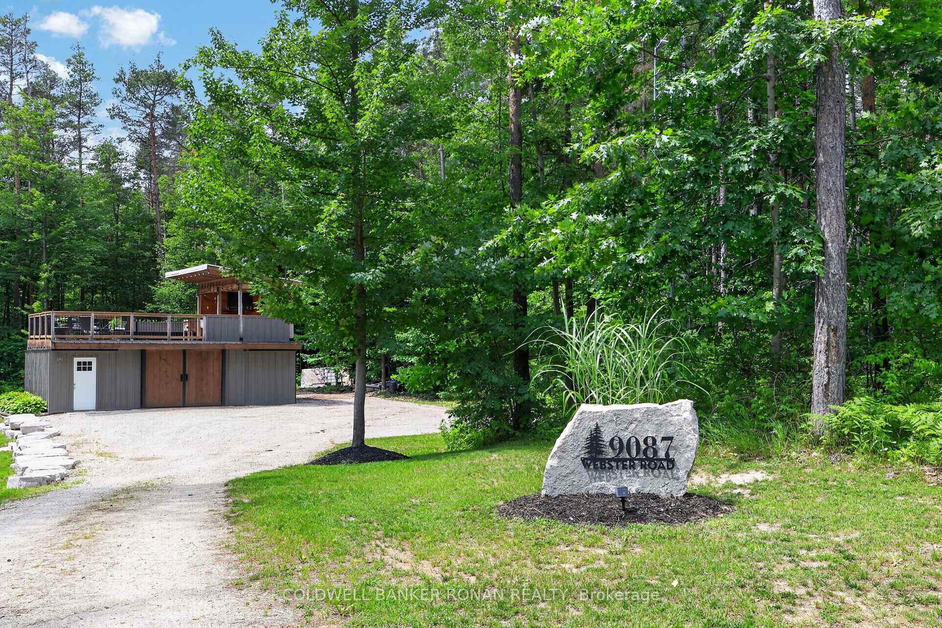Photo of 9087 Webster Road