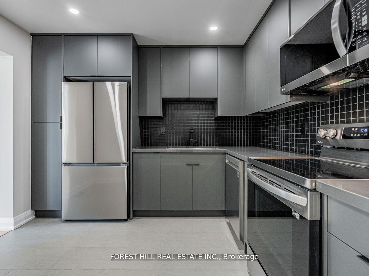 Photo 6 of Unit 37, 2120 Rathburn Road E, Mississauga, Rathwood — HOMEH