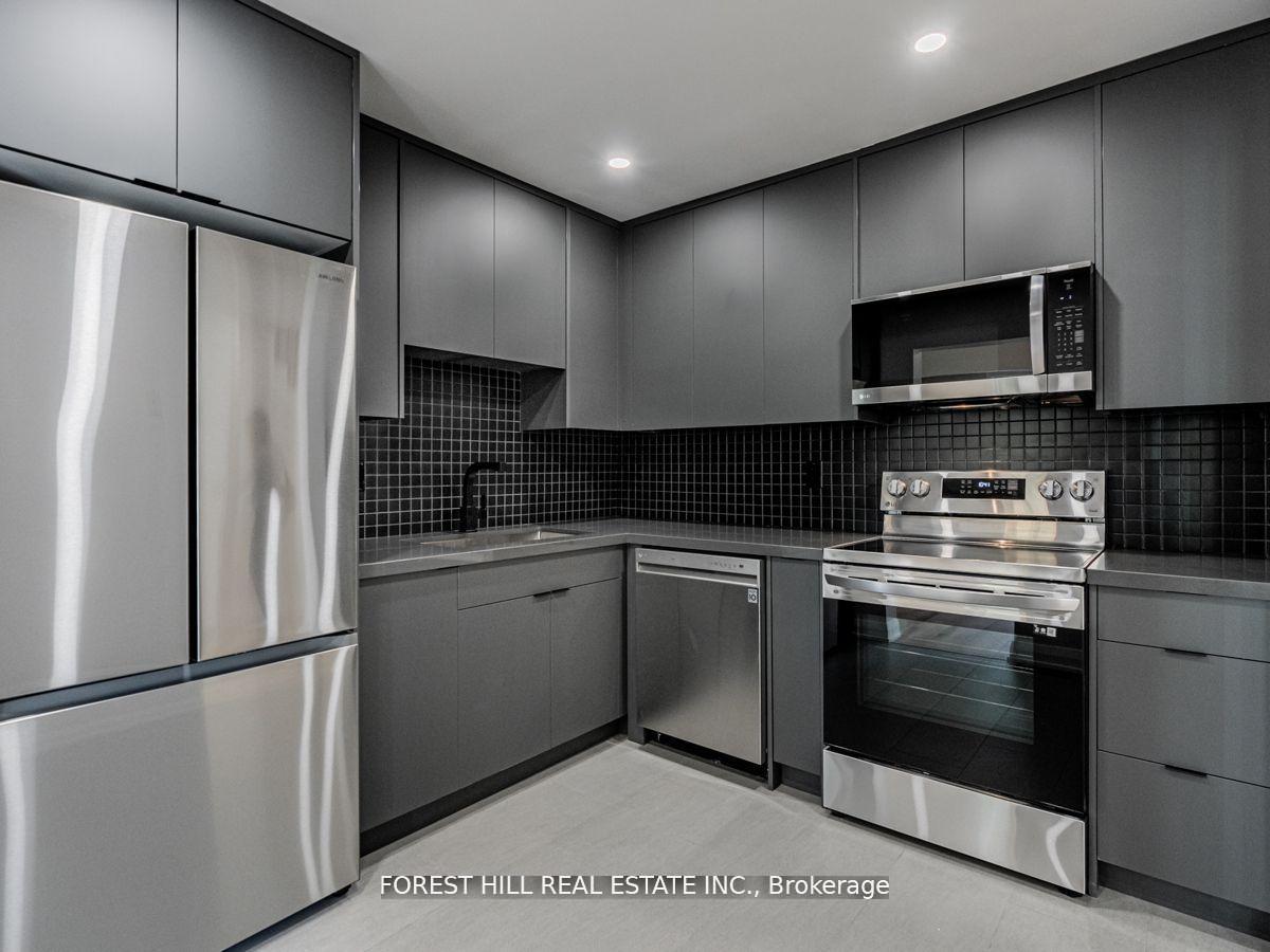 Photo 7 of Unit 37, 2120 Rathburn Road E, Mississauga, Rathwood — HOMEH