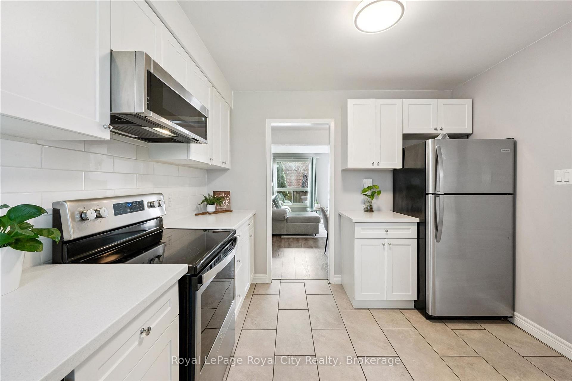Photo 16 of Unit 23, 41 Rhonda Road, Guelph, Willow West/Sugarbush/West Acres — HOMEH