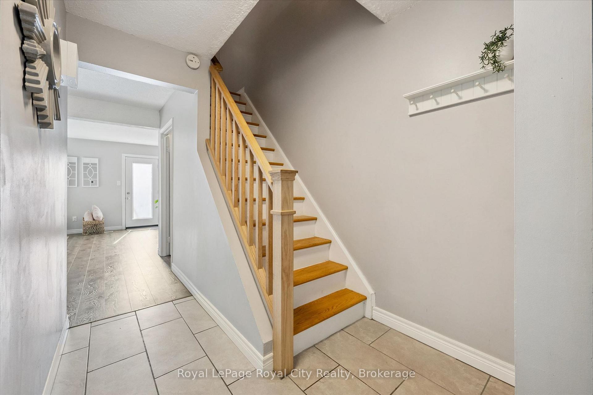 Photo 20 of Unit 23, 41 Rhonda Road, Guelph, Willow West/Sugarbush/West Acres — HOMEH