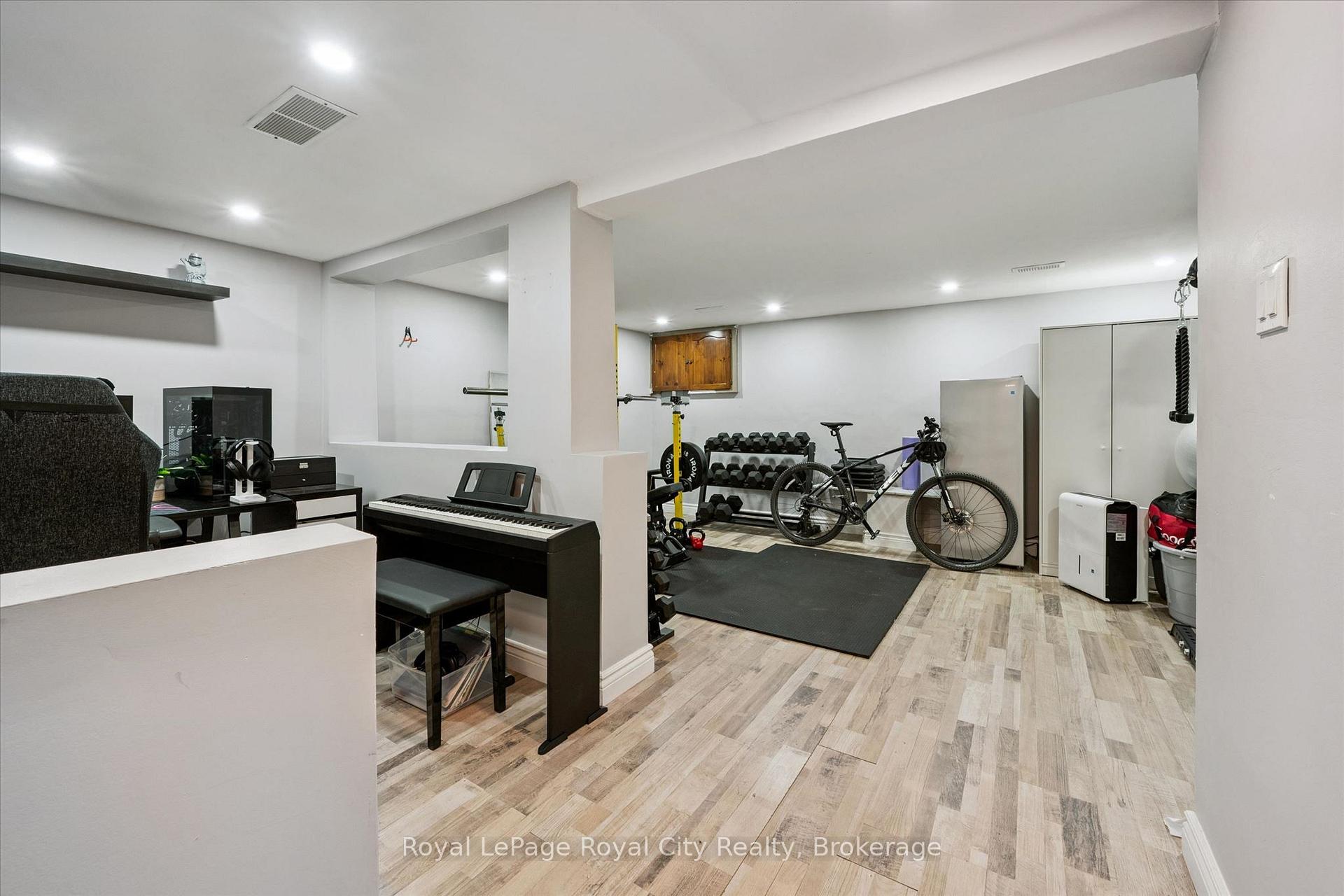 Photo 28 of Unit 23, 41 Rhonda Road, Guelph, Willow West/Sugarbush/West Acres — HOMEH