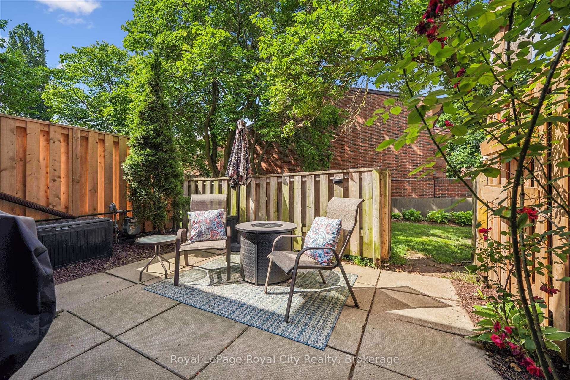 Photo 32 of Unit 23, 41 Rhonda Road, Guelph, Willow West/Sugarbush/West Acres — HOMEH
