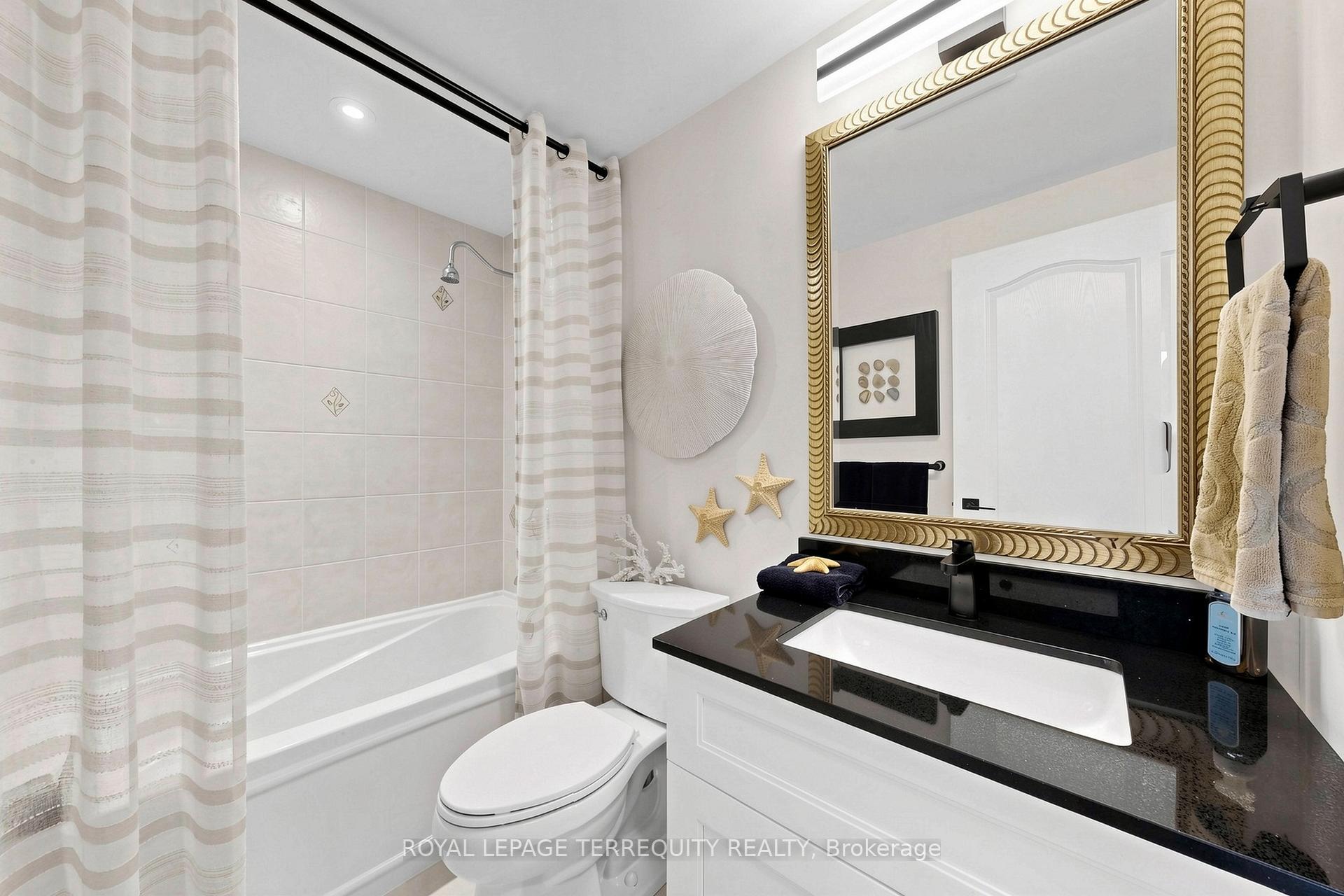 Photo 21 of Unit LPH 1, 2 Clairtrell Road, North York, Willowdale East — HOMEH