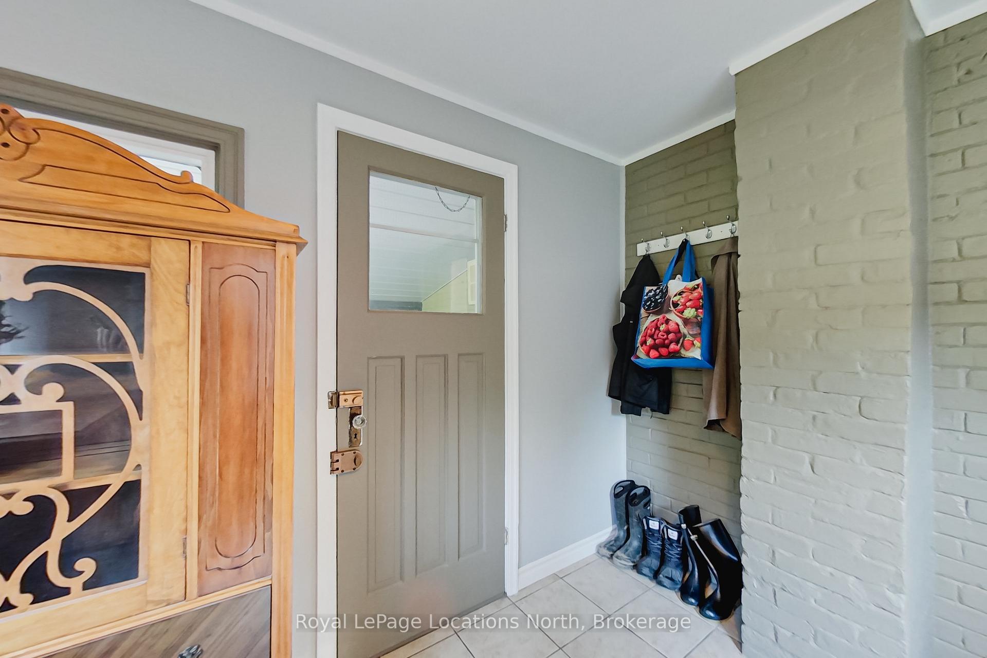 Photo 12 of 27 Edwin Street E, Meaford — HOMEH