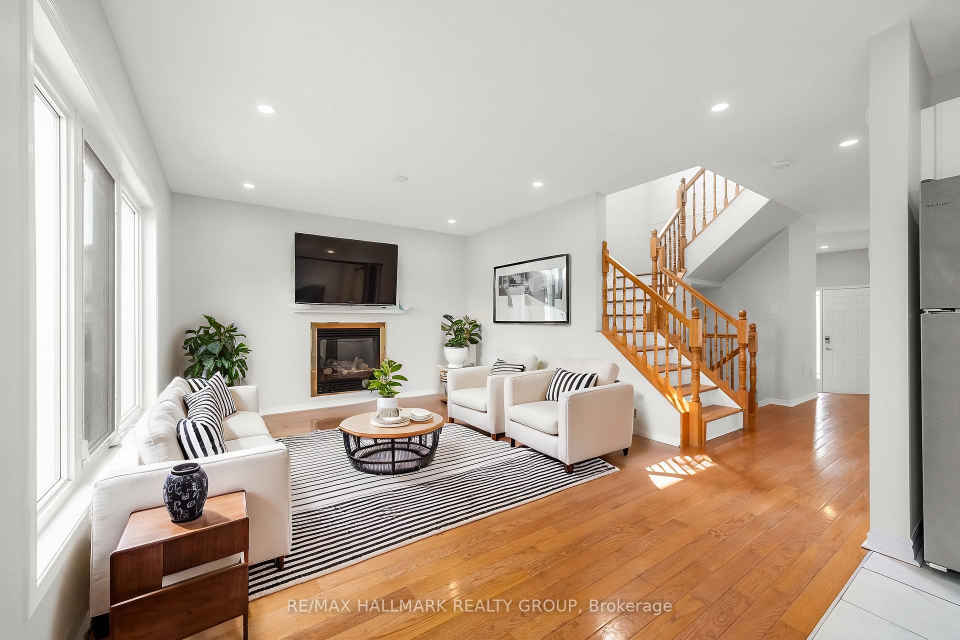Photo 14 of 1146 Halton Terrace, Ottawa, Kanata - Morgan's Grant/South March — HOMEH