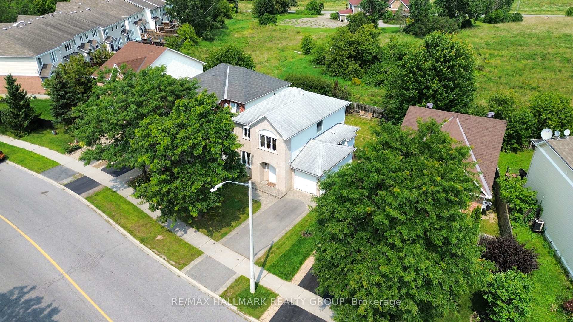 Photo 36 of 1146 Halton Terrace, Ottawa, Kanata - Morgan's Grant/South March — HOMEH