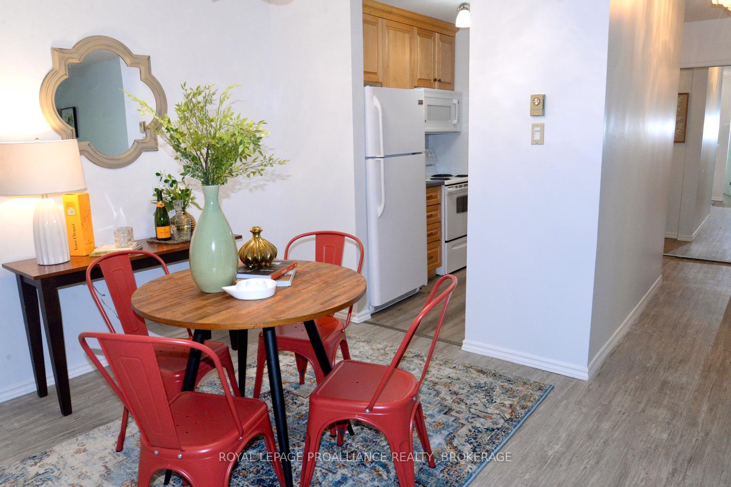 Photo 12 of Unit 205, 540 Talbot Place, Gananoque, Gananoque — HOMEH
