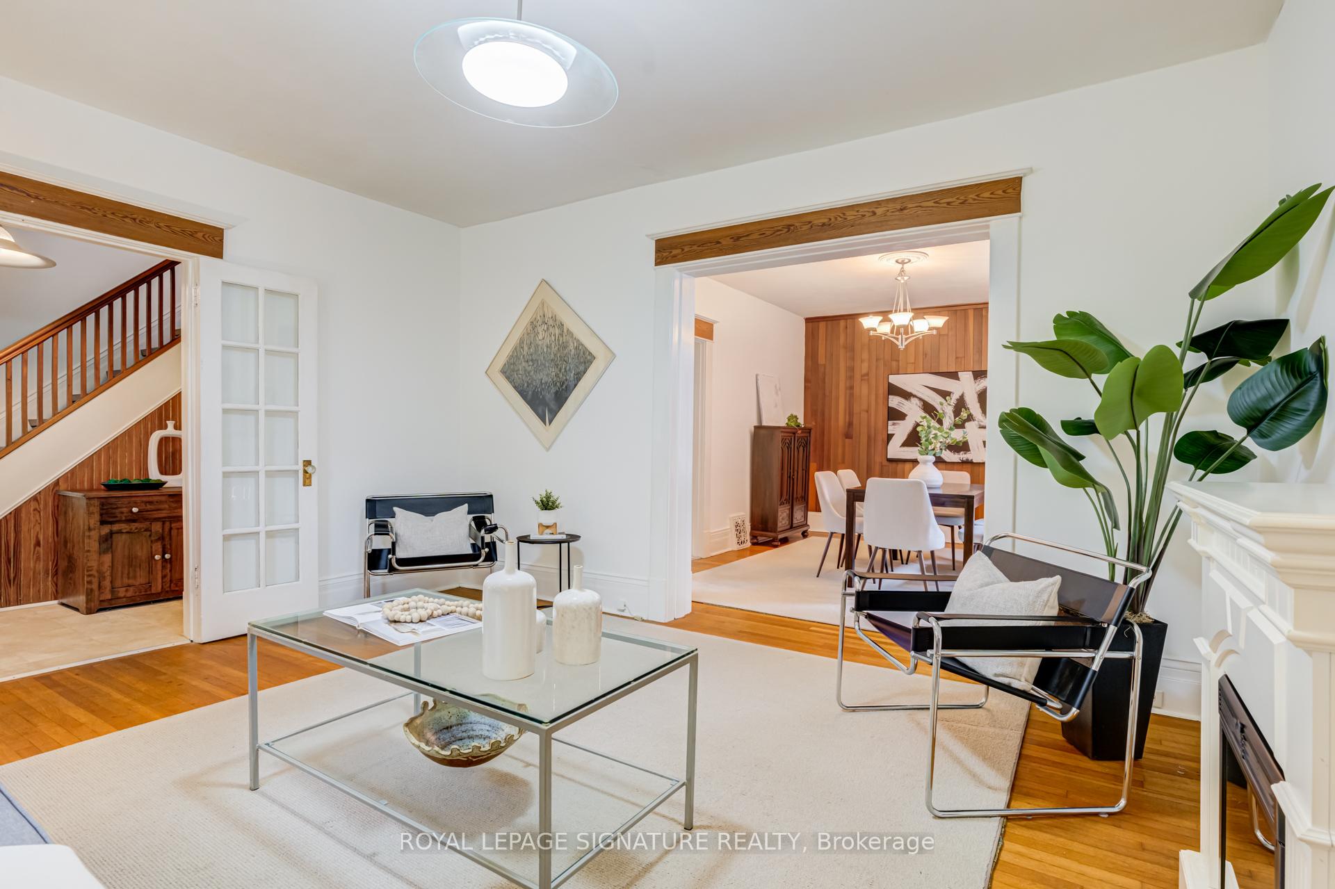 Photo 5 of 22 Peel Avenue, Brampton, Downtown Brampton — HOMEH
