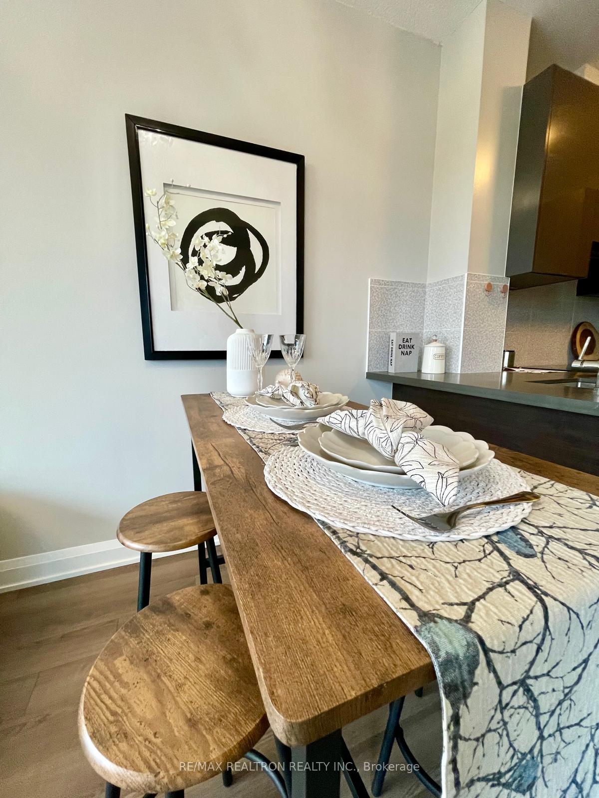 Photo 9 of Unit 516, 25 Water Walk Drive, Markham, Unionville — HOMEH