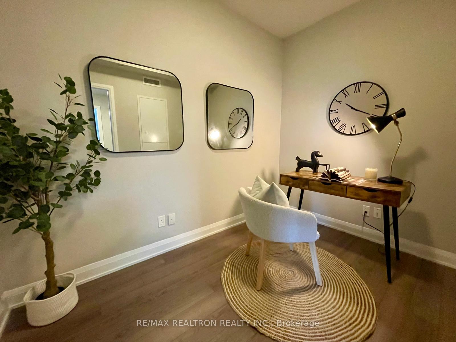 Photo 10 of Unit 516, 25 Water Walk Drive, Markham, Unionville — HOMEH