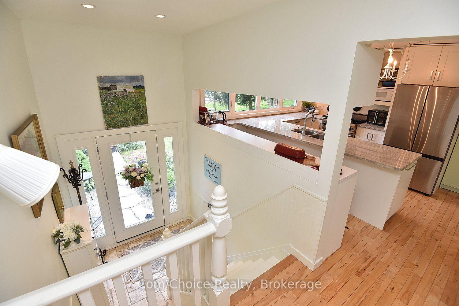 Photo 6 of 843 Governors Road, Hamilton, Rural Dundas — HOMEH