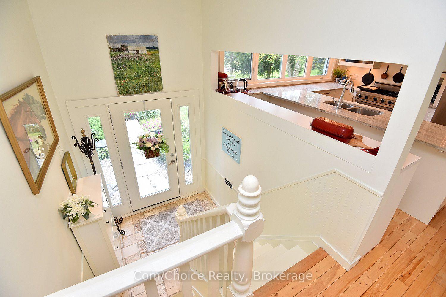 Photo 7 of 843 Governors Road, Hamilton, Rural Dundas — HOMEH