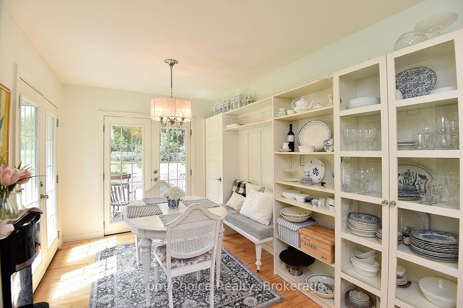 Photo 10 of 843 Governors Road, Hamilton, Rural Dundas — HOMEH