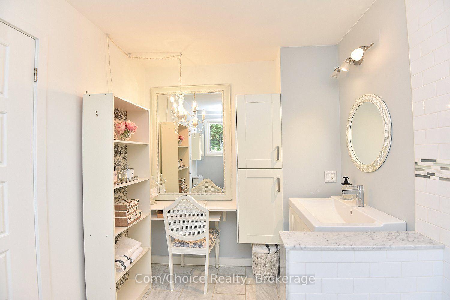 Photo 24 of 843 Governors Road, Hamilton, Rural Dundas — HOMEH