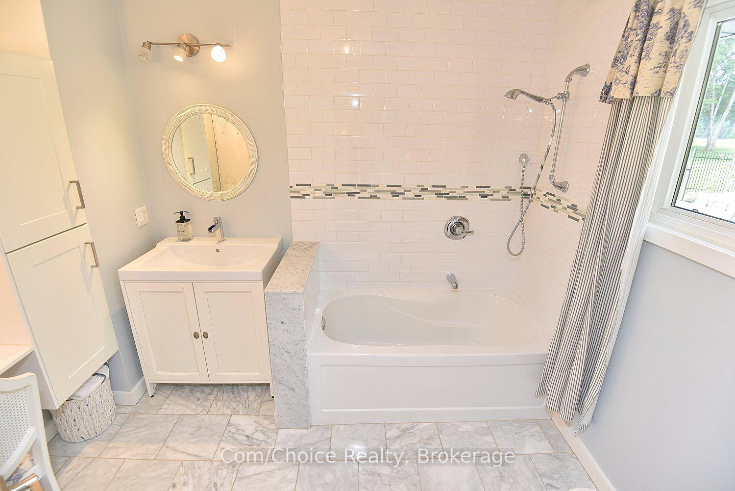 Photo 25 of 843 Governors Road, Hamilton, Rural Dundas — HOMEH