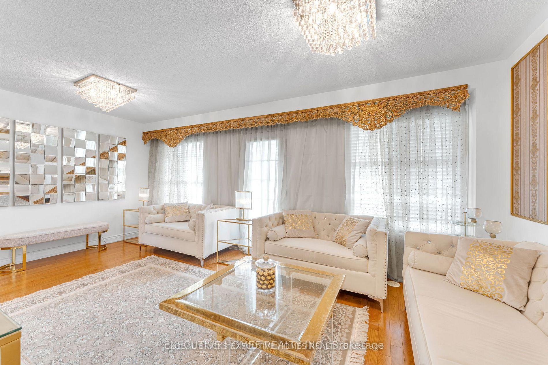 Photo 16 of 2478 William Jackson Drive, Pickering, Duffin Heights — HOMEH