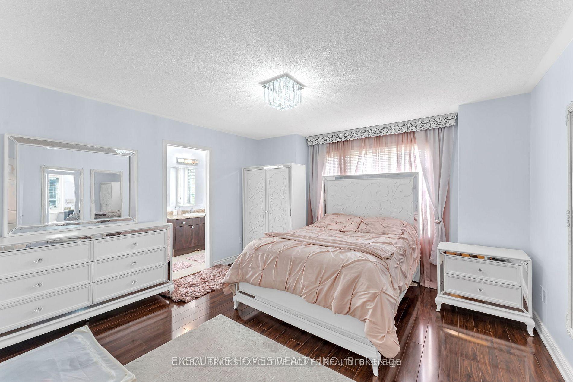 Photo 25 of 2478 William Jackson Drive, Pickering, Duffin Heights — HOMEH