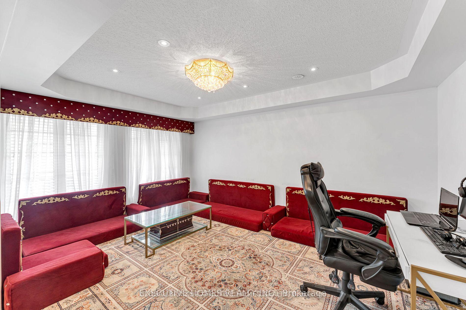 Photo 36 of 2478 William Jackson Drive, Pickering, Duffin Heights — HOMEH
