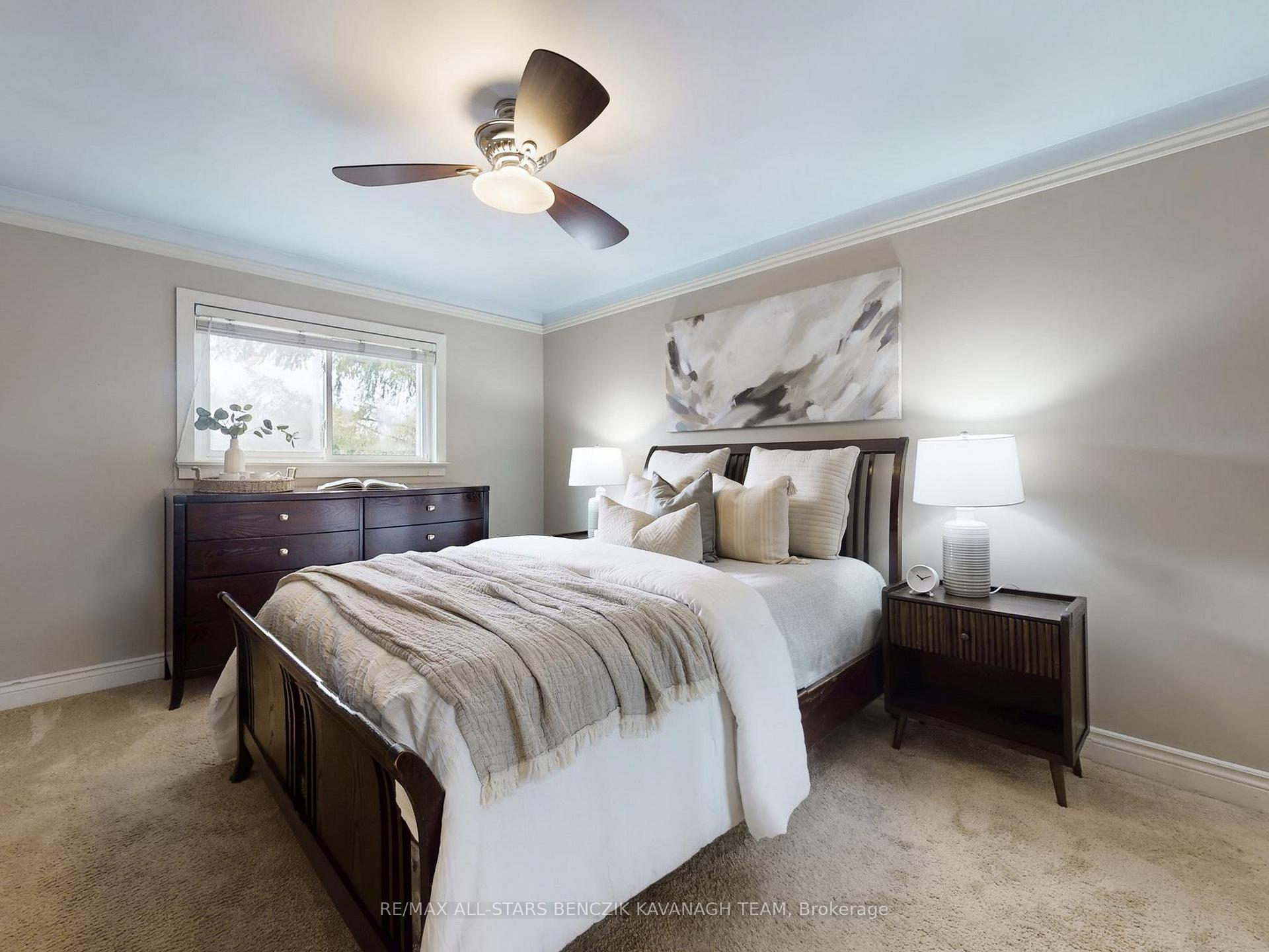 Photo 9 of 30 Sir Caradoc Place, Markham, Markham Village — HOMEH