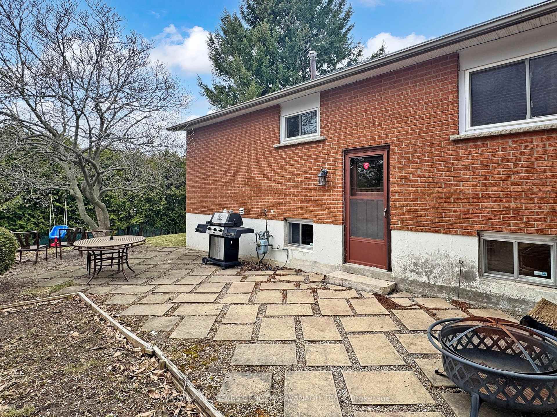 Photo 14 of 30 Sir Caradoc Place, Markham, Markham Village — HOMEH