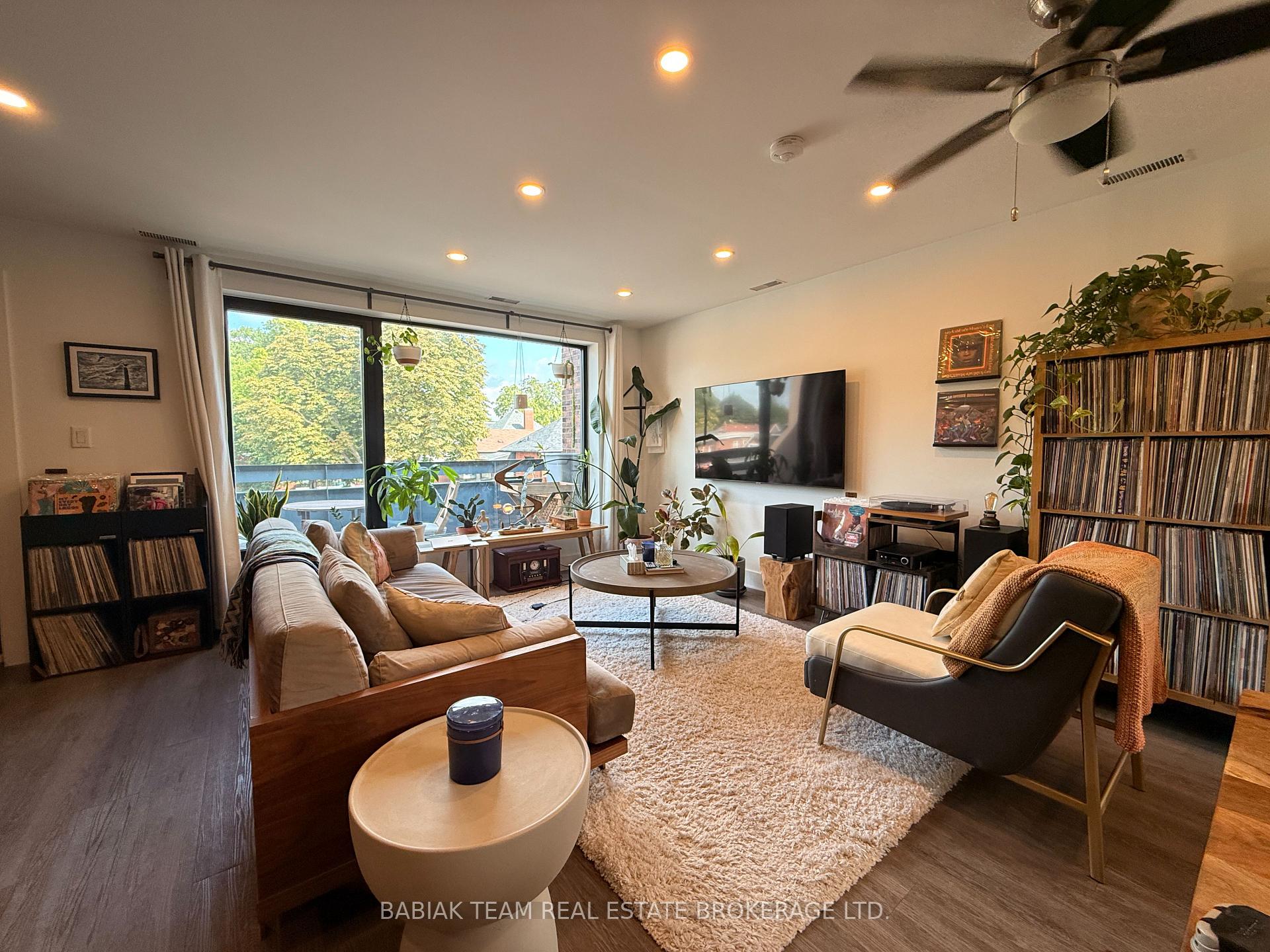 Photo 1 of Unit 3, 542A Annette Street, Toronto, Runnymede-Bloor West Village — HOMEH
