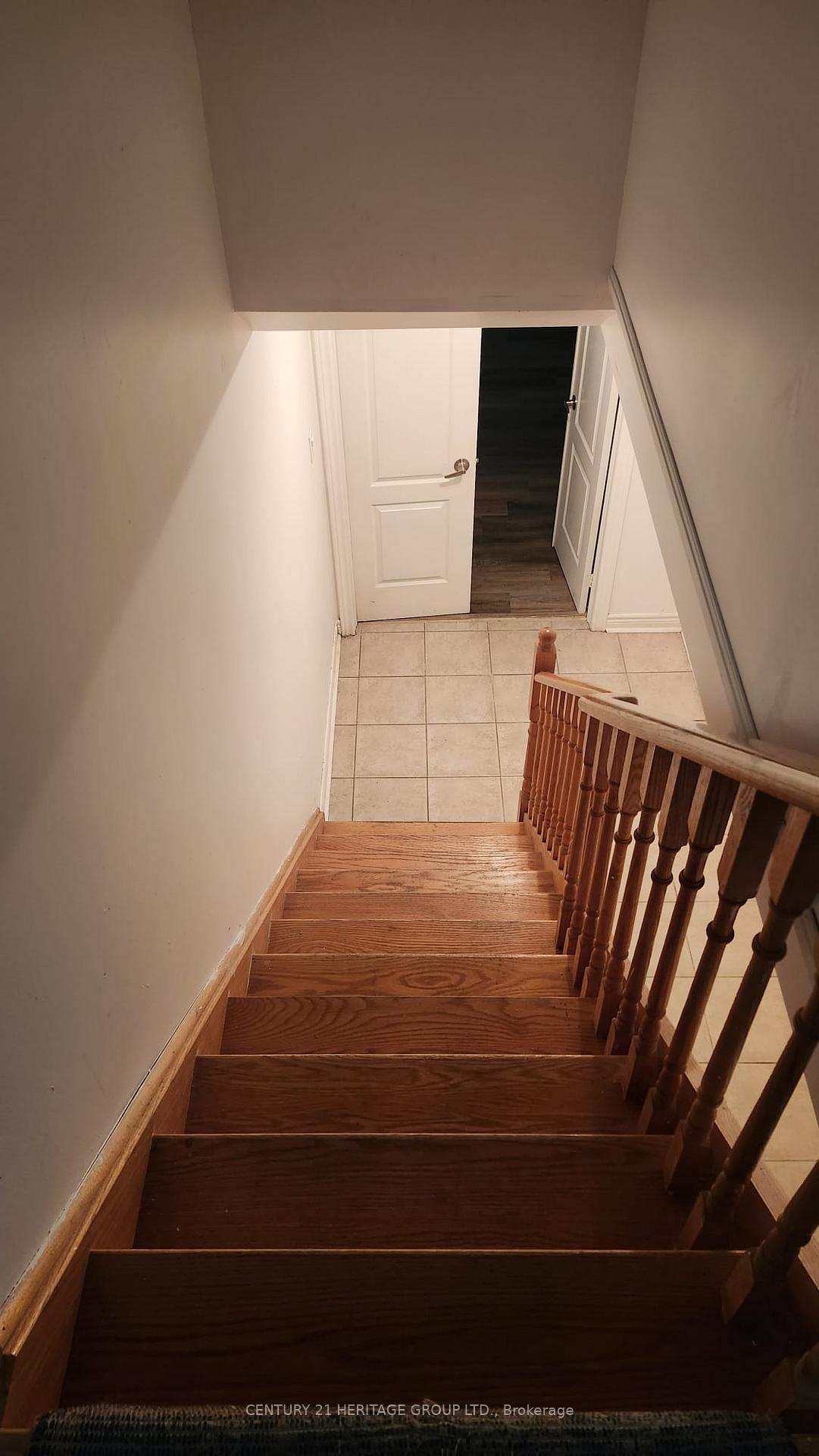 Photo 4 of Unit Lower, 116 Marbella Road, Vaughan, Sonoma Heights — HOMEH
