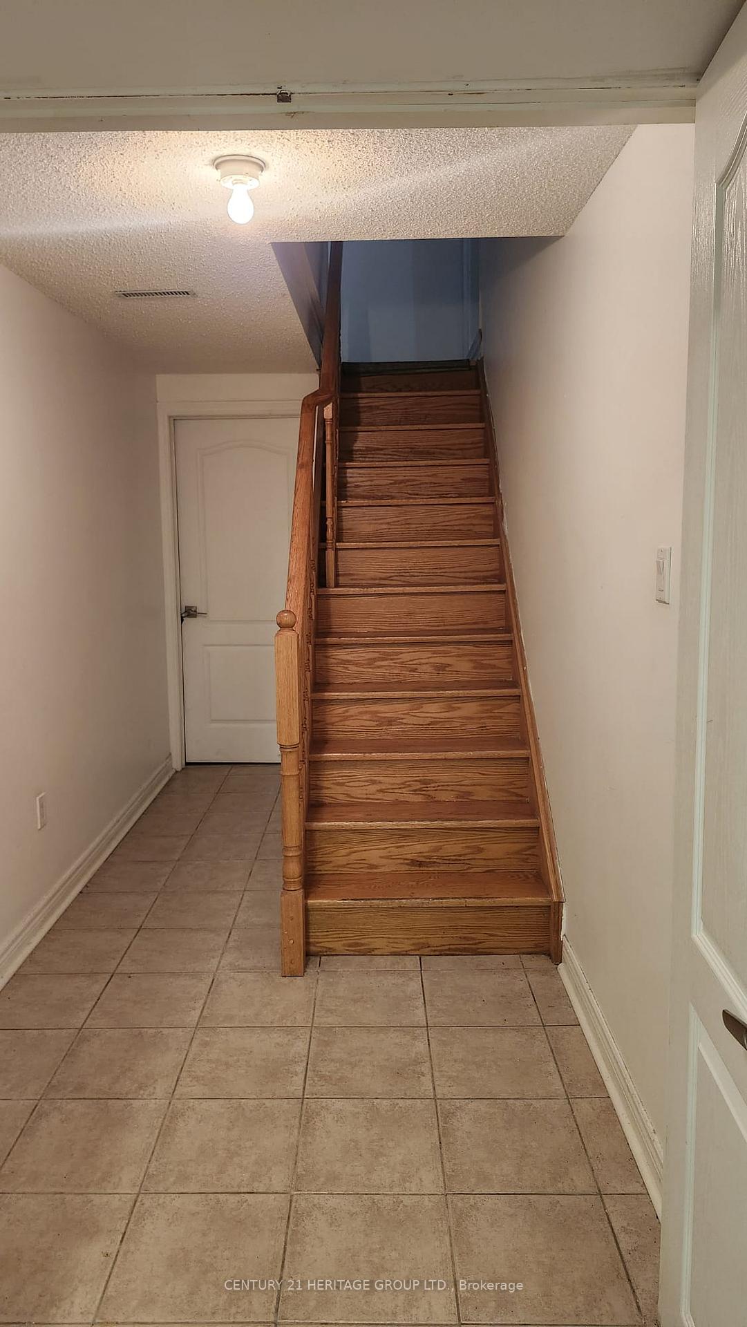 Photo 5 of Unit Lower, 116 Marbella Road, Vaughan, Sonoma Heights — HOMEH