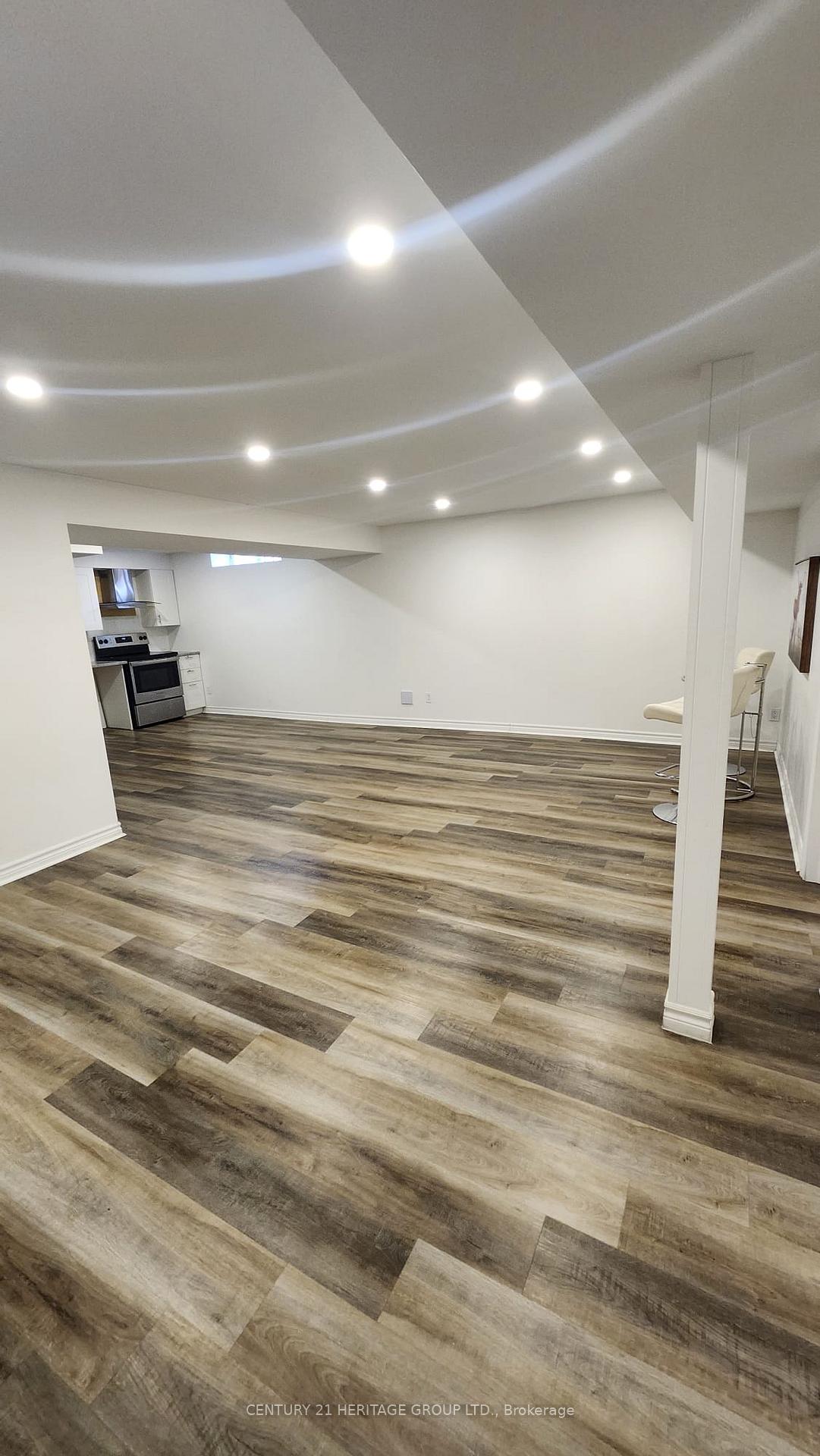 Photo 13 of Unit Lower, 116 Marbella Road, Vaughan, Sonoma Heights — HOMEH