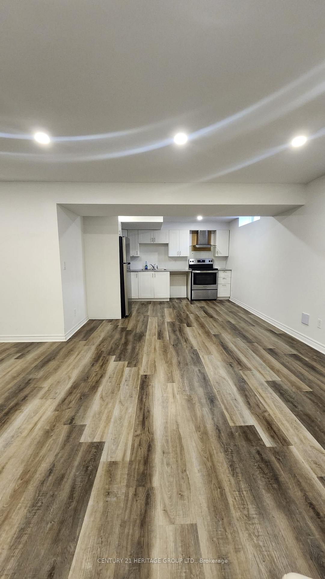 Photo 15 of Unit Lower, 116 Marbella Road, Vaughan, Sonoma Heights — HOMEH