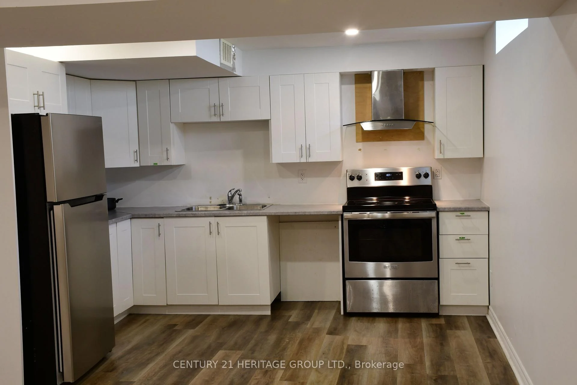 Photo 12 of Unit Lower, 116 Marbella Road, Vaughan, Sonoma Heights — HOMEH