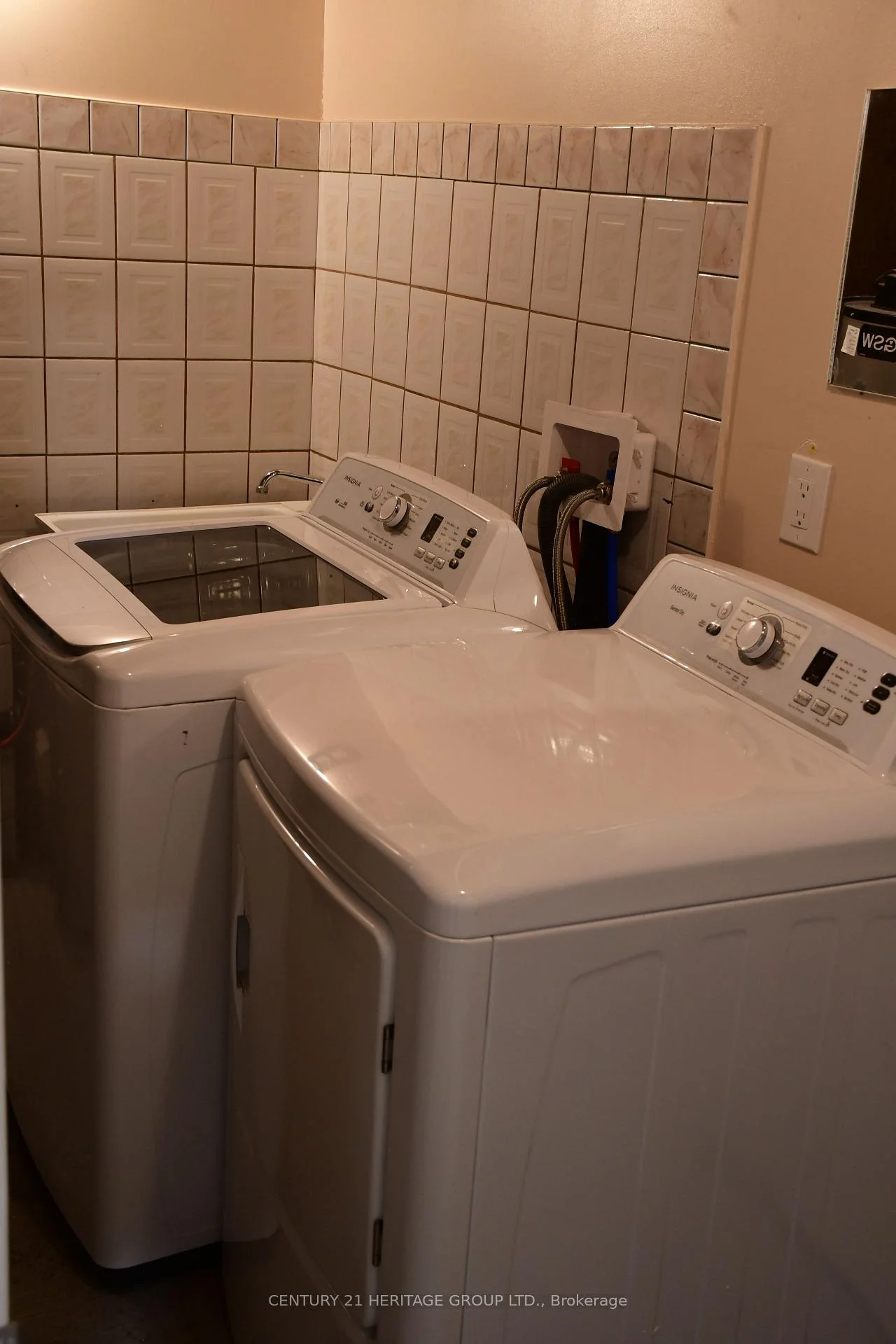 Photo 25 of Unit Lower, 116 Marbella Road, Vaughan, Sonoma Heights — HOMEH