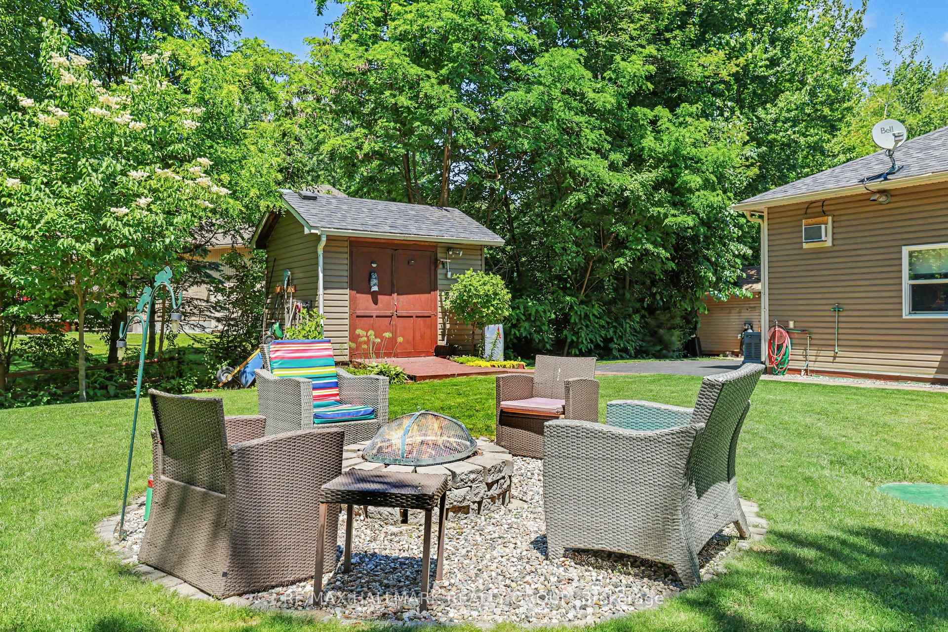 Photo 8 of 184 Charmont Way, Ottawa, Constance Bay — HOMEH