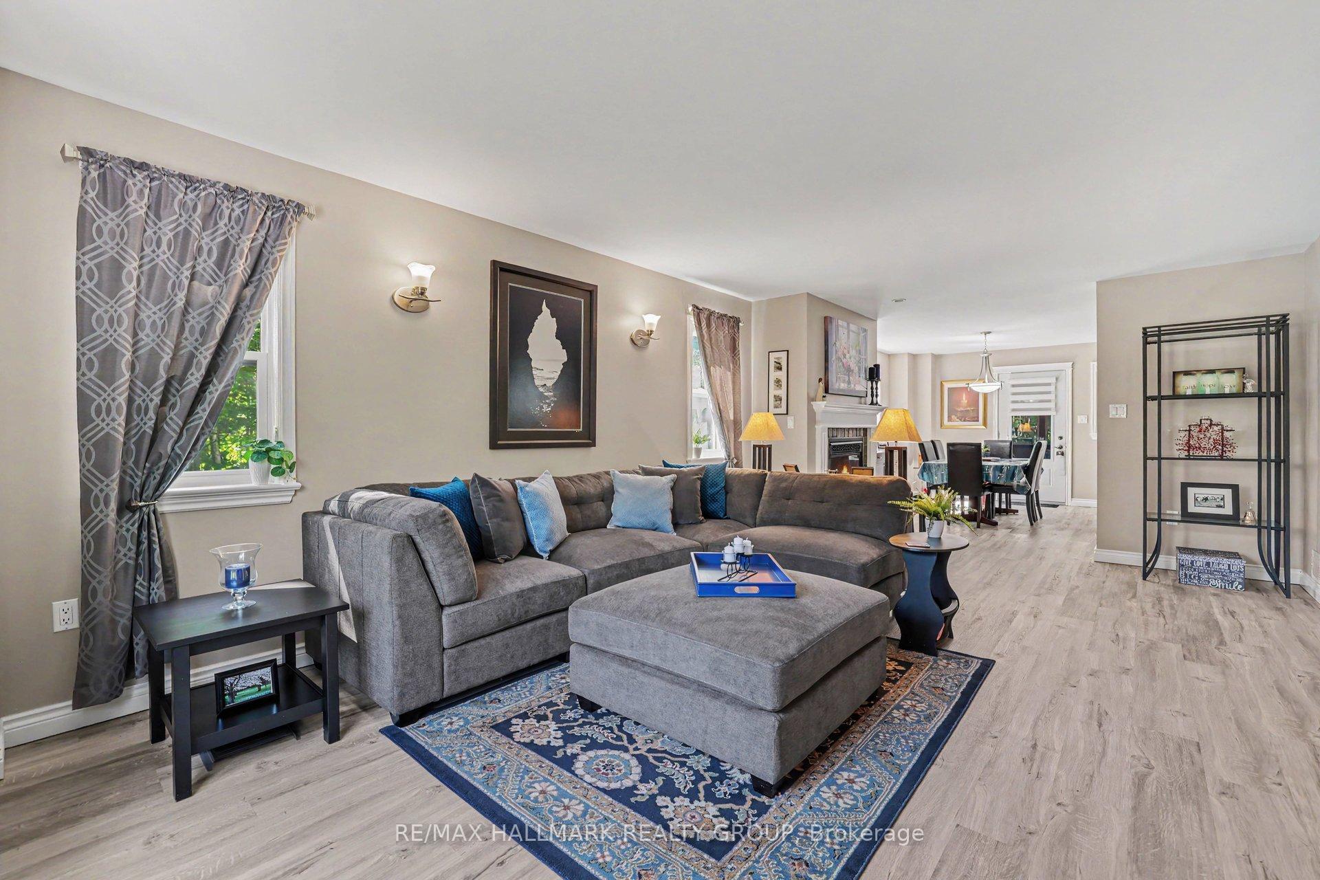 Photo 14 of 184 Charmont Way, Ottawa, Constance Bay — HOMEH