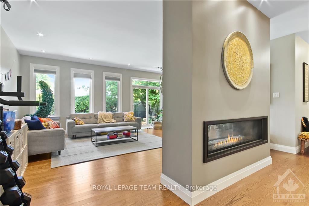 Photo 10 of 159 Roger Road, Ottawa, Faircrest Heights — HOMEH