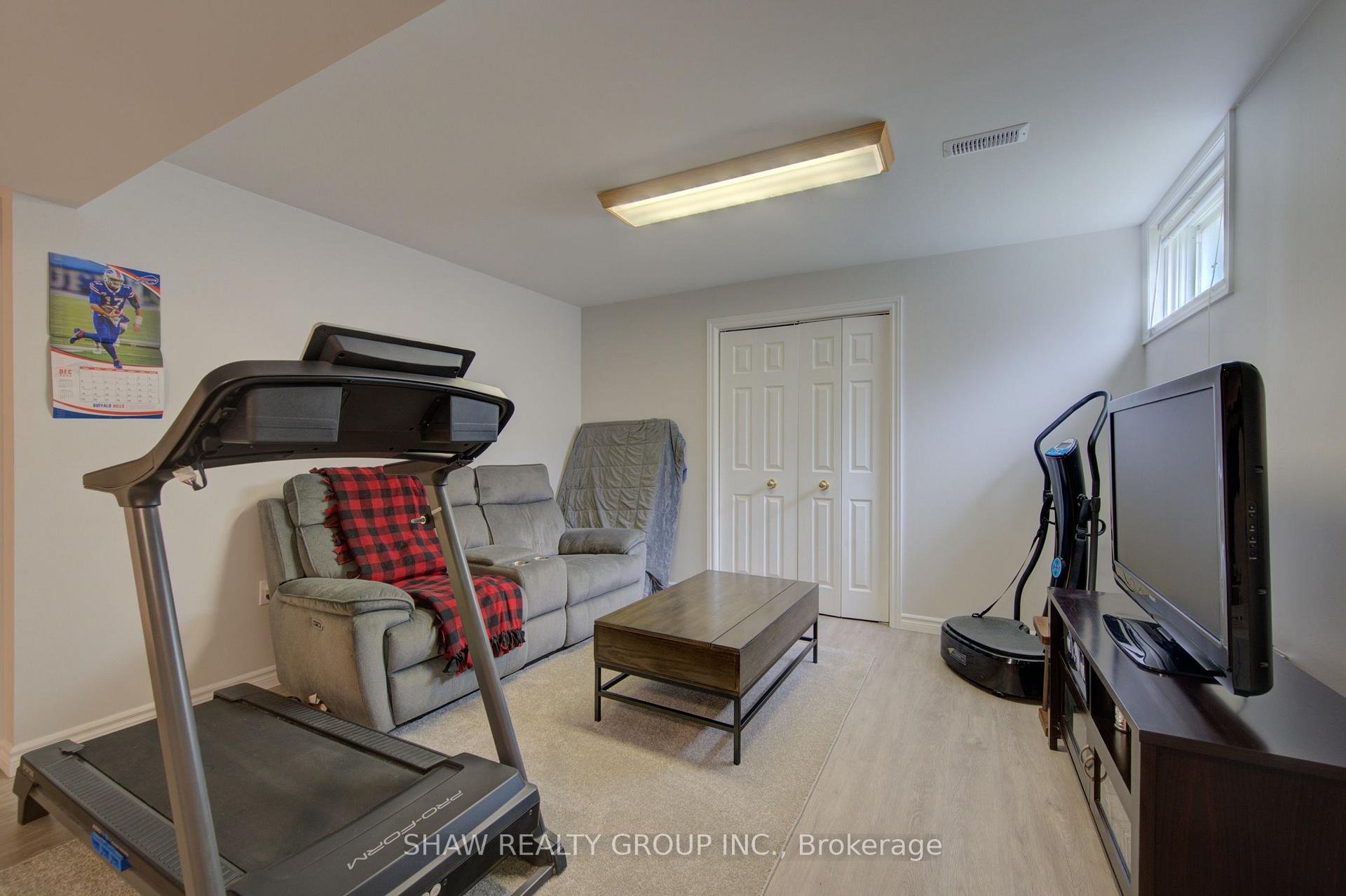 Photo 29 of 58D Harris Avenue, Brantford, Braneida Industrial Park — HOMEH