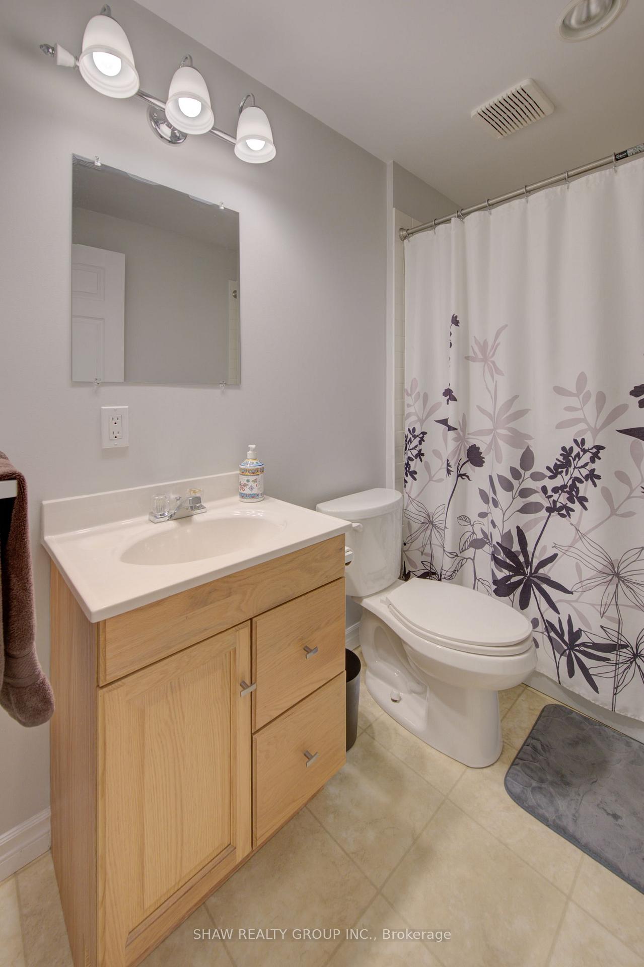 Photo 36 of 58D Harris Avenue, Brantford, Braneida Industrial Park — HOMEH