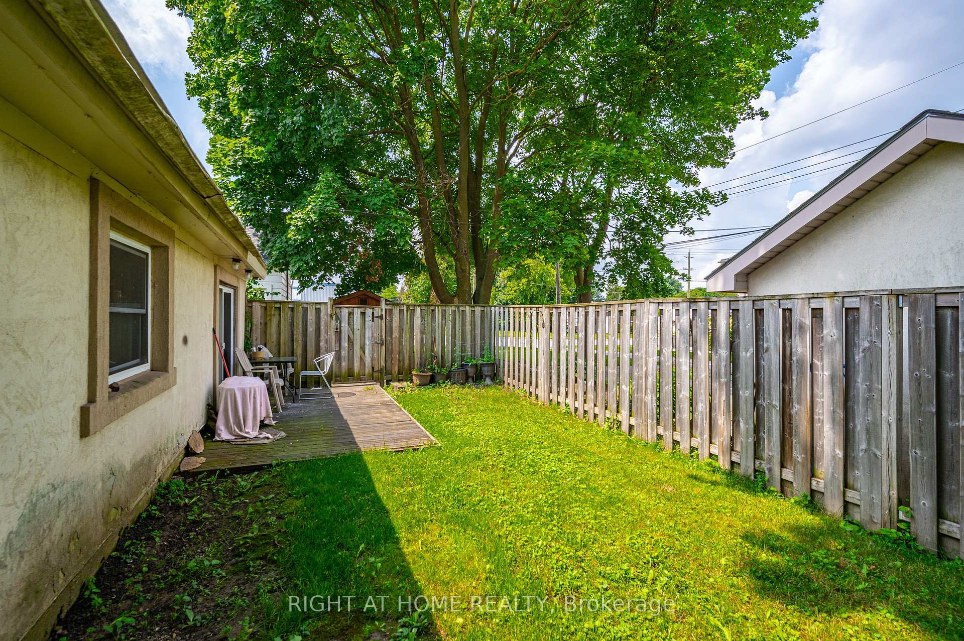 Photo 27 of 213 Main Street E, Minto — HOMEH