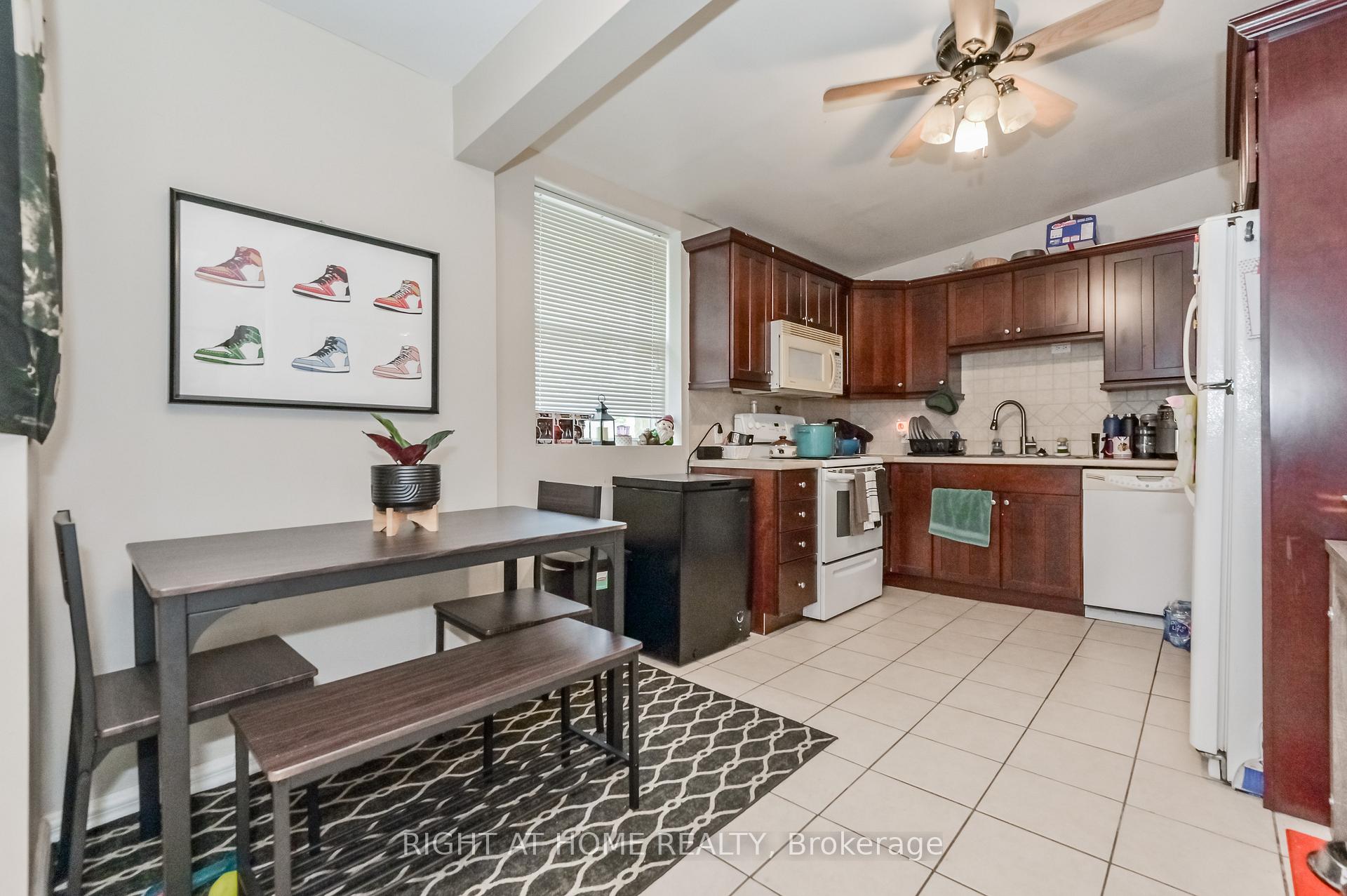 Photo 34 of 213 Main Street E, Minto — HOMEH