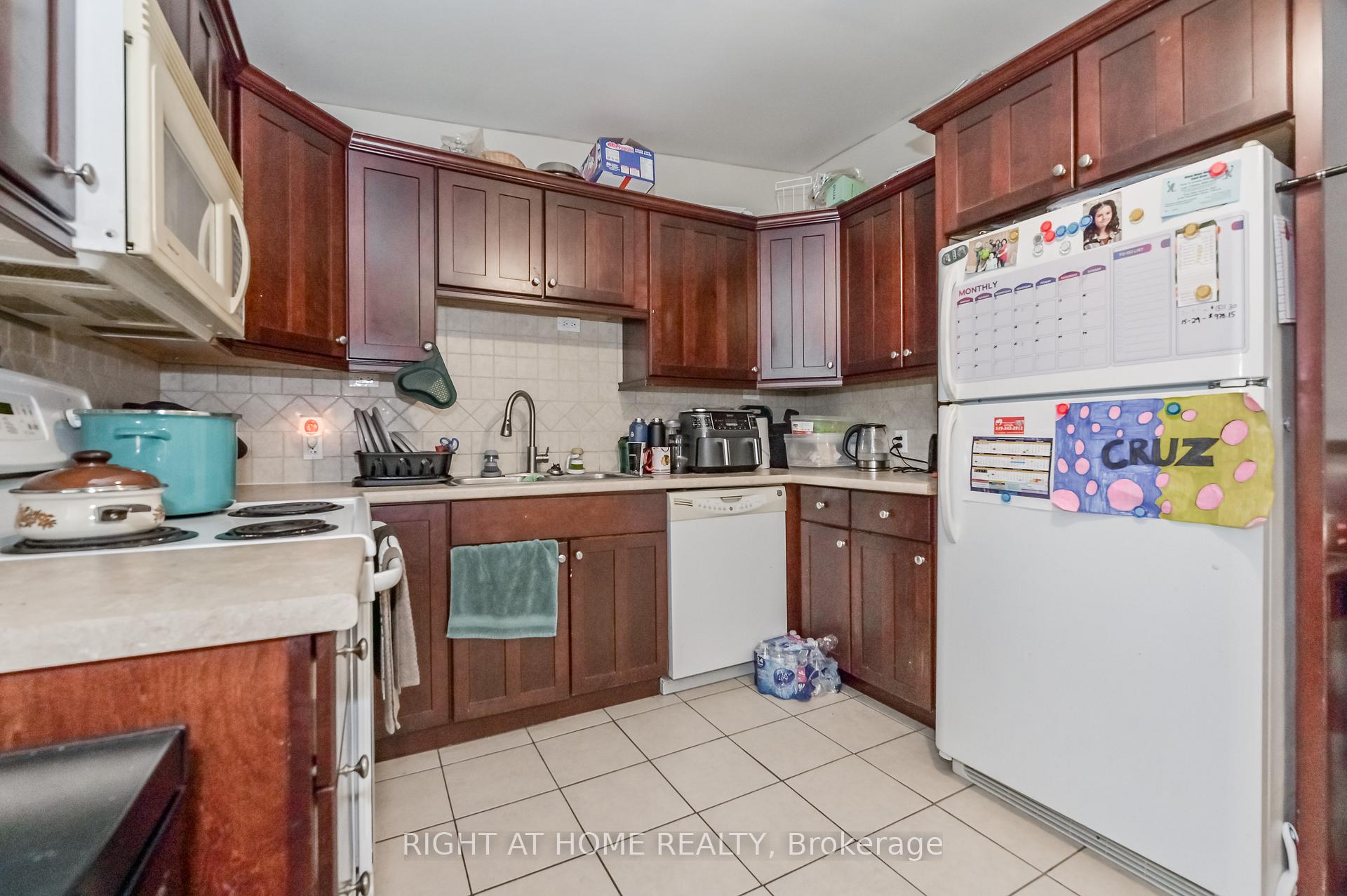 Photo 35 of 213 Main Street E, Minto — HOMEH