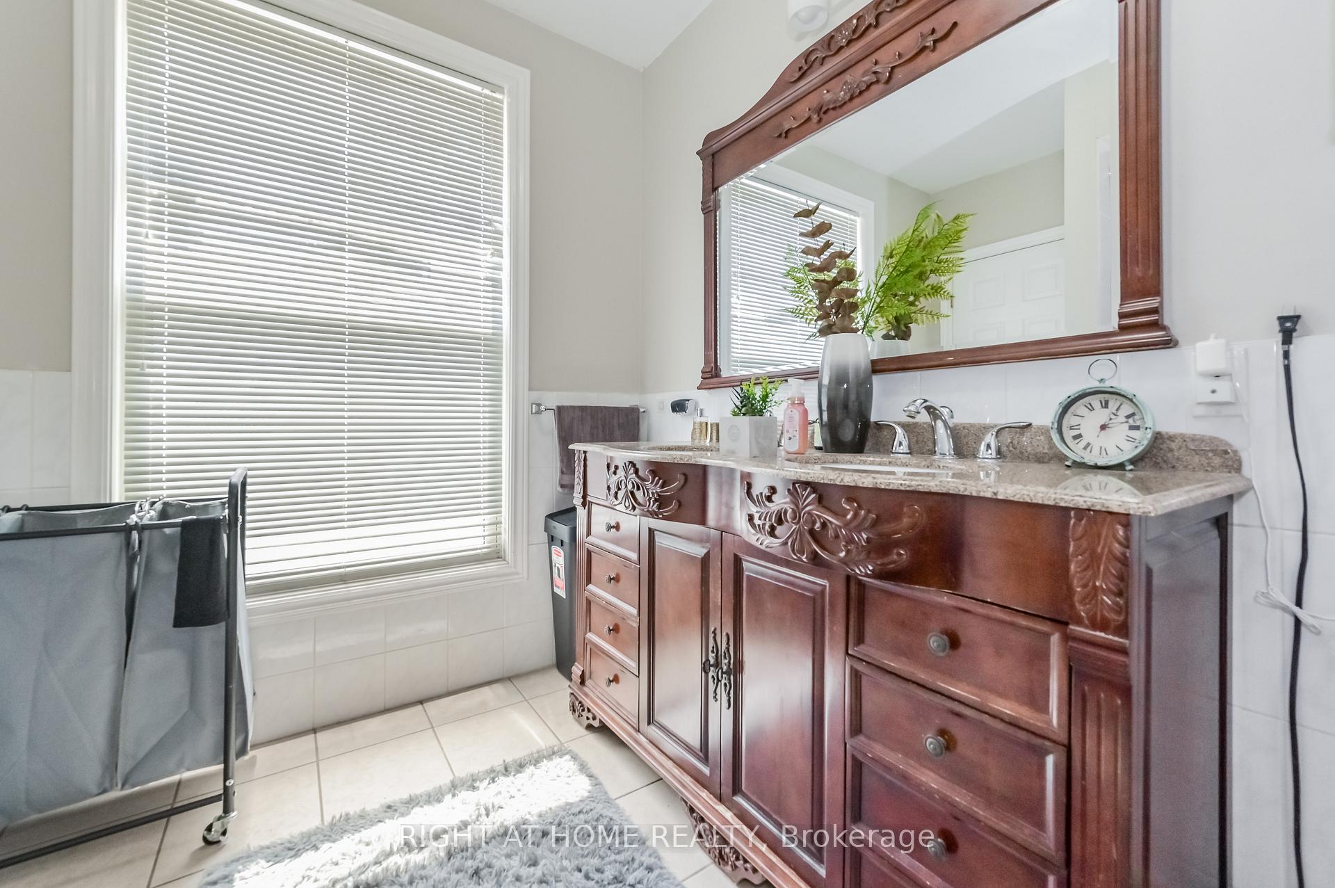 Photo 40 of 213 Main Street E, Minto — HOMEH