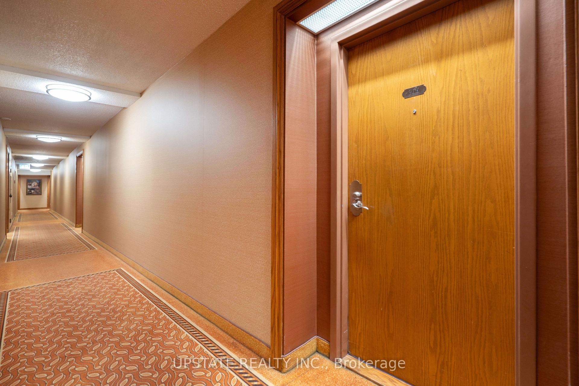 Photo 3 of Unit 306, 310 Mill Street S, Brampton, Brampton South — HOMEH